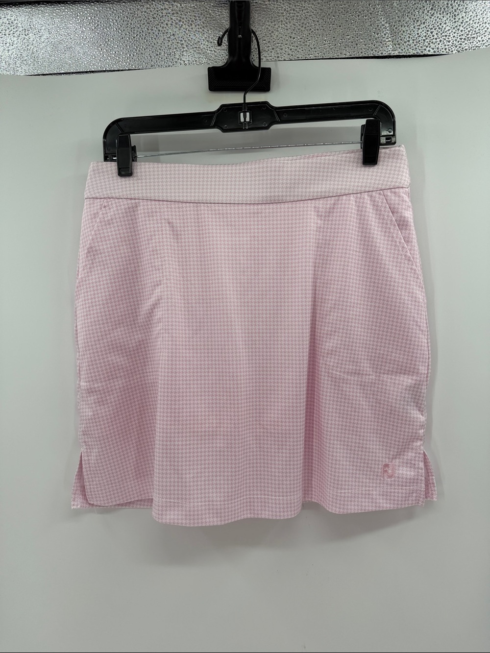 FJ Footjoy Women's Houndstooth Athletic Skort - Pink/White - Medium